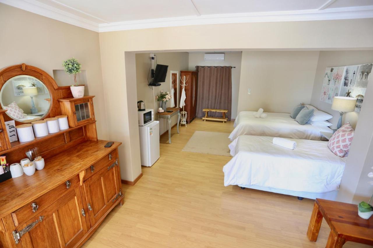 Boutique Guesthouse Mariental Exterior foto